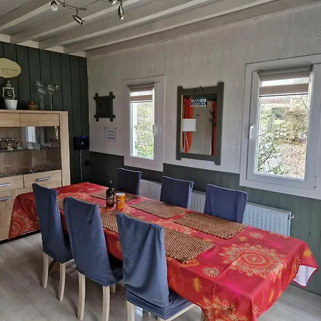 Charming In Transinne Dağ evi Libin