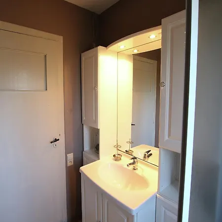 Dağ evi Charming In Transinne Libin